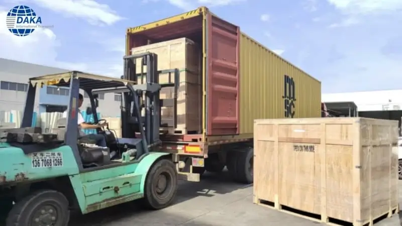 loading cargo into the container